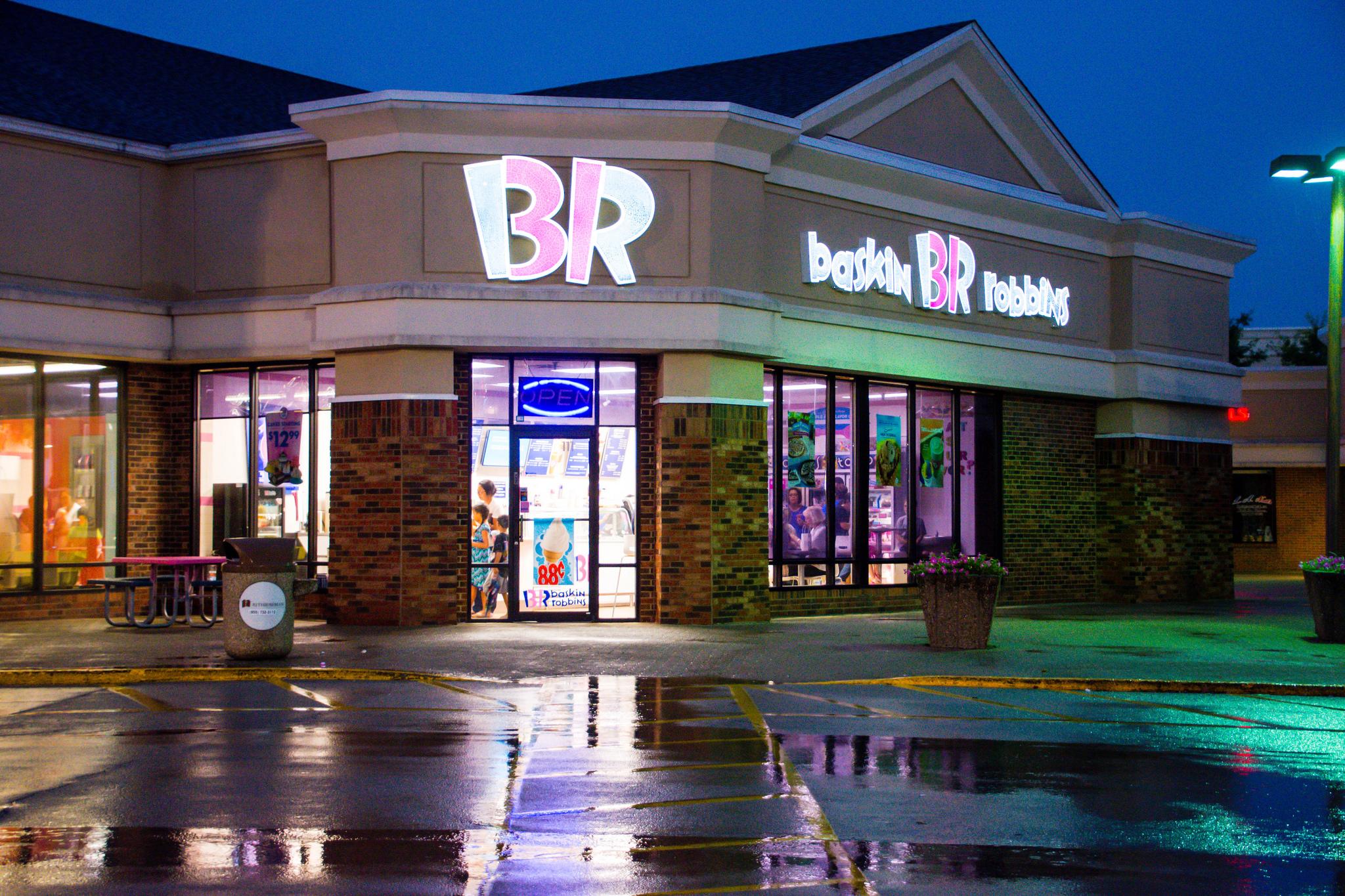 Baskin-Robbins - Foto: Mr. Blue MauMau / CC BY 2.0